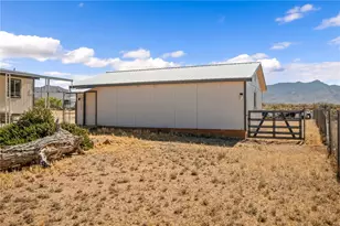 6498 W Chloride Rd, Golden Valley, AZ 86413 - Photo 42