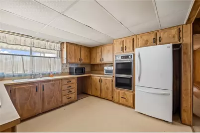 6498 W Chloride Road, Golden Valley, AZ 86413 - Photo 16