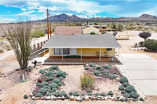 8990 E Colorado Dr, Kingman, AZ 86401 - Photo 1