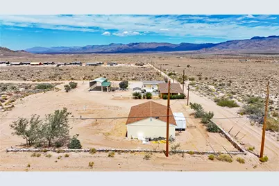 8990 E Colorado Drive, Kingman, AZ 86401 - Photo 30