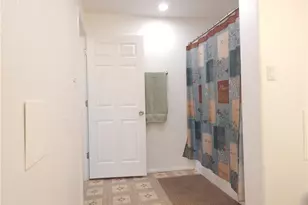 8990 E Colorado Dr, Kingman, AZ 86401 - Photo 22