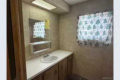 2304 E Thompson Avenue, Kingman, AZ 86409 - Photo 8
