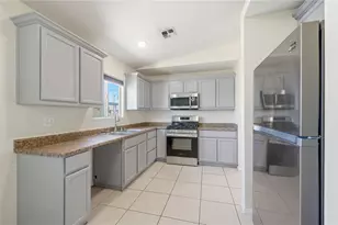 365 Meander Dr, Bullhead City, AZ 86442 - Photo 14