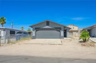 365 Meander Dr, Bullhead City, AZ 86442 - Photo 1