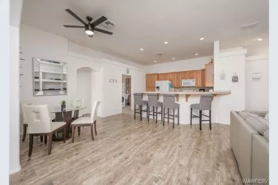 2459 N Ridge Avenue, Bullhead City, AZ 86429 - Photo 8