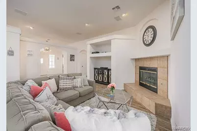 2459 N Ridge Avenue, Bullhead City, AZ 86429 - Photo 2