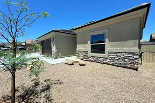 2061 Robert Mitchum Dr, Kingman, AZ 86409 - Photo 6