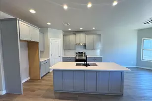 2061 Robert Mitchum Dr, Kingman, AZ 86409 - Photo 12
