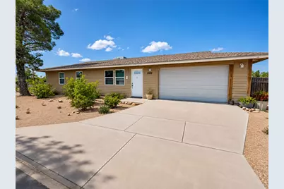 1322 Fairgrounds Boulevard, Kingman, AZ 86401 - Photo 1