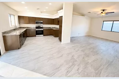 2770 N Rainbow Street, Kingman, AZ 86401 - Photo 8