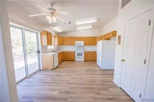 4075 N Quail Dr, Golden Valley, AZ 86413 - Photo 8