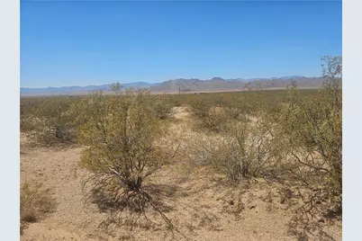 8923 N Lariat Drive, Kingman, AZ 86401 - Photo 1