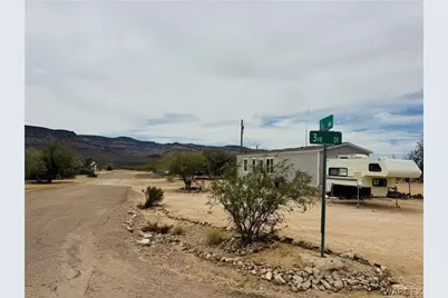 12347 S Third Street, Yucca, AZ 86438 - Photo 24