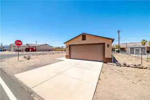 1879 Clearwater Dr, Bullhead City, AZ 86442 - Photo 32