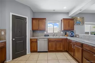 3627 Gloria Ave, Bullhead City, AZ 86442 - Photo 10