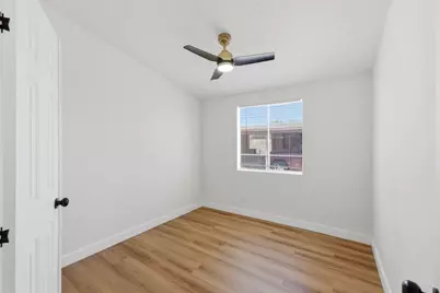 2021 Colorado Boulevard, Bullhead City, AZ 86442 - Photo 18