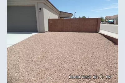 2704 Emerson Avenue, Kingman, AZ 86401 - Photo 2