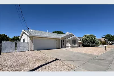 2635 Emerson Avenue, Kingman, AZ 86401 - Photo 2