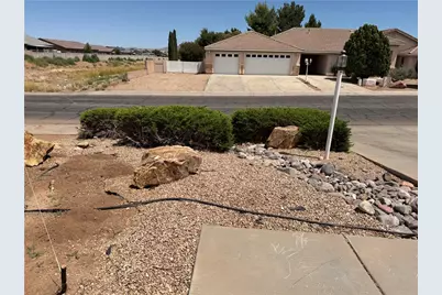 3887 Walleck Ranch Drive, Kingman, AZ 86409 - Photo 4