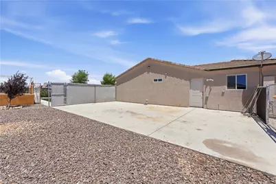 443 Martinez Road, Golden Valley, AZ 86413 - Photo 26