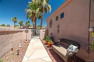 1109 Legends Dr, Bullhead City, AZ 86429 - Photo 8