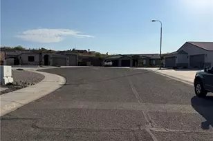 2868 Enclave Dr, Bullhead City, AZ 86429 - Photo 6