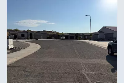 2868 Enclave Drive, Bullhead City, AZ 86429 - Photo 26
