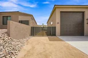 2868 Enclave Dr, Bullhead City, AZ 86429 - Photo 4