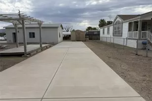 10071 S Danny St, Mohave Valley, AZ 86440 - Photo 32