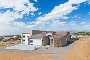 7617 E Sugarloaf St, Kingman, AZ 86401 - Photo 4