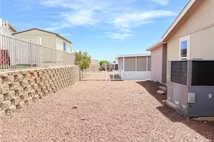 2450 Adobe Rd, Bullhead City, AZ 86442 - Photo 6