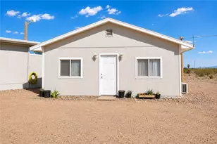 4810 N Ehrenberg Rd, Golden Valley, AZ 86413 - Photo 24
