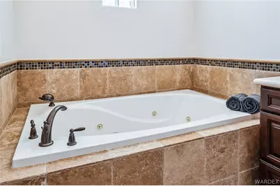 906 Riverfront Drive, Bullhead City, AZ 86442 - Photo 32