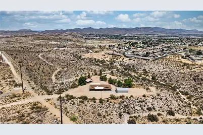 3127 E Rosslynn Drive, Kingman, AZ 86401 - Photo 2