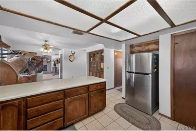 3127 E Rosslynn Drive, Kingman, AZ 86401 - Photo 12