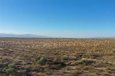 306-33-006 Highway 68, Golden Valley, AZ 86413 - Photo 2