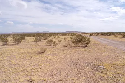 317-17-056 N Wrights Road, Dolan Springs, AZ 86441 - Photo 6