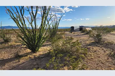 14279 S Anegam Road, Yucca, AZ 86438 - Photo 1