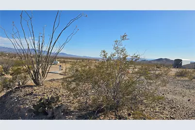 14279 S Anegam Road, Yucca, AZ 86438 - Photo 22