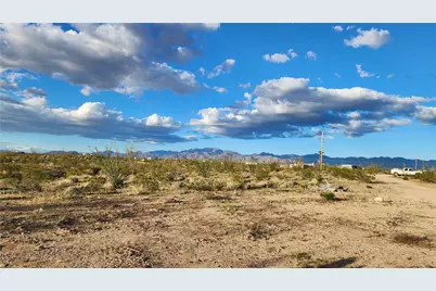 14279 S Anegam Road, Yucca, AZ 86438 - Photo 30