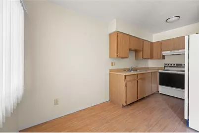 1545 Sierra Vista Drive, Bullhead City, AZ 86442 - Photo 10