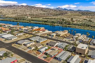 895 Terrace Dr, Bullhead City, AZ 86442 - Photo 32