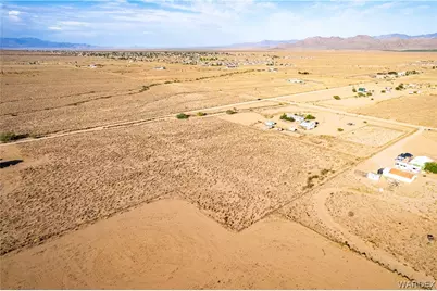 7711 E California Drive, Kingman, AZ 86401 - Photo 14