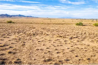 7711 E California Drive, Kingman, AZ 86401 - Photo 26