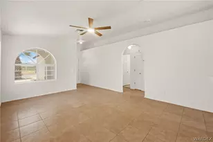 9762 S Kingman Dr, Mohave Valley, AZ 86440 - Photo 14