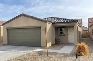 2422 Stonebridge Dr, Bullhead City, AZ 86442 - Photo 2