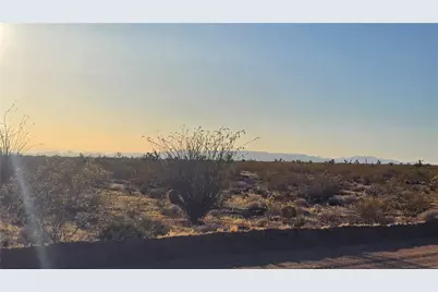 122-37-077 S John Wayne Road, Yucca, AZ 86438 - Photo 10