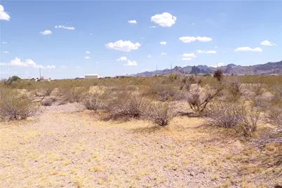 306-50-014D W Bolsa Drive, Golden Valley, AZ 86413 - Photo 36