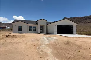 460 S Kelvin Rd, Golden Valley, AZ 86413 - Photo 2
