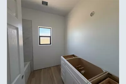 460 S Kelvin Road, Golden Valley, AZ 86413 - Photo 22